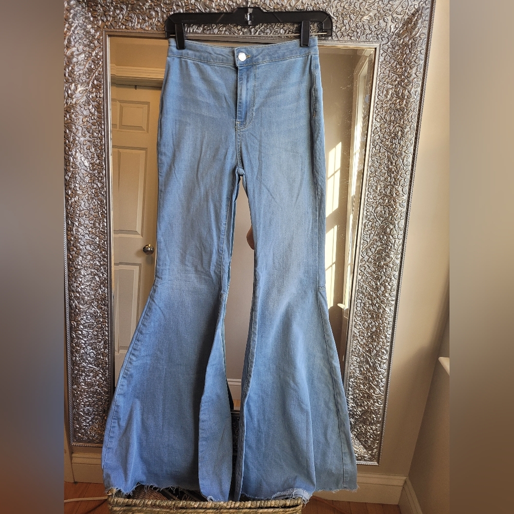 Free People Light Blue Flare Jeans - Picture 2 of 5